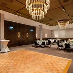 Hotel Radisson Blu Senator Hotel, 5*