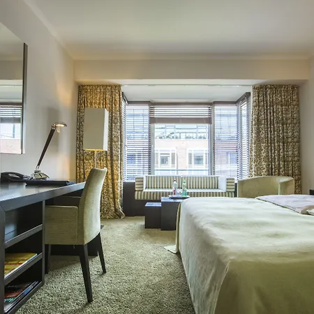 Hotel Radisson Blu Senator Hotel, 5*