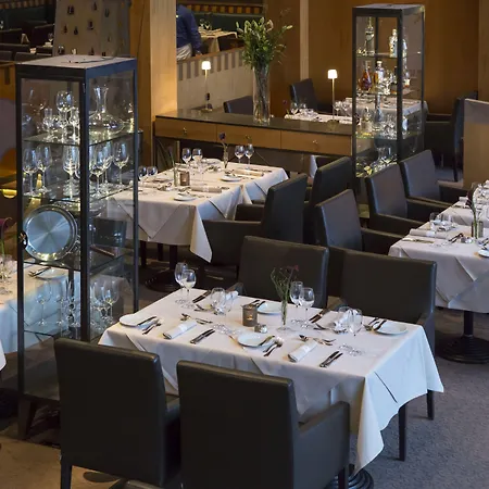 Hotell Radisson Blu Senator Hotel,