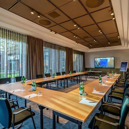 Hotel Radisson Blu Senator Hotel, 5*