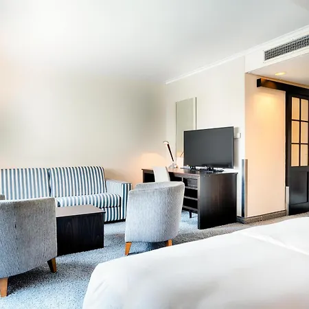 Radisson Blu Senator Hotel, Hotell Lübeck