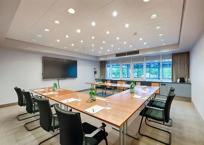 Radisson Blu Senator Hotel, Hotell 5*