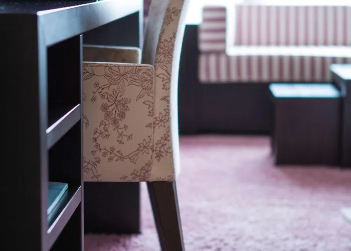 Radisson Blu Senator Hotel, Hotell 5*