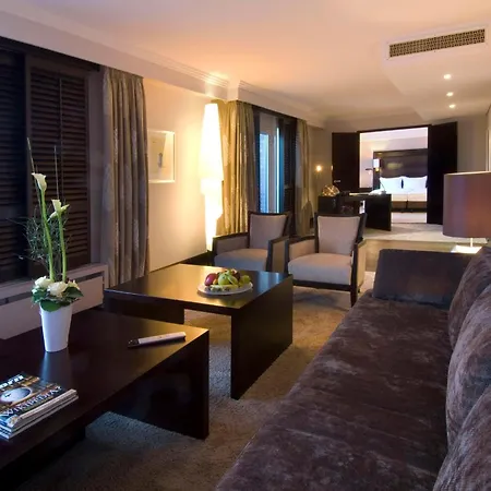 Hotel Radisson Blu Senator Hotel, 5*